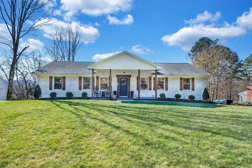 2650 Summit Ridge Rd, Roanoke, VA 24012 - Recently Sold