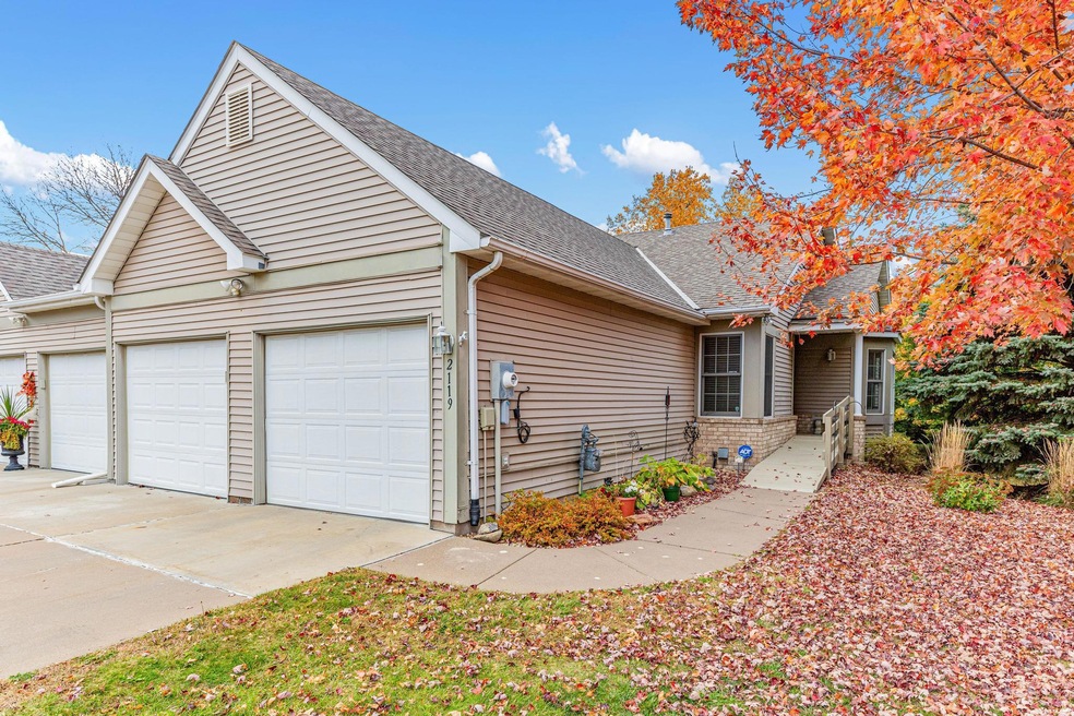 Sold $390,000 • Co-Listing Agent