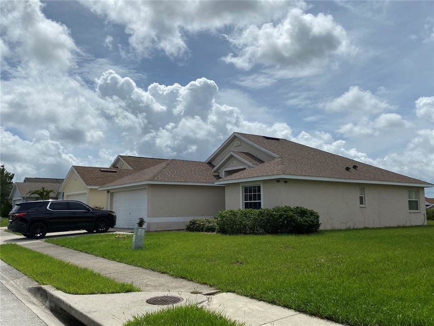 237 Somerset Dr, Davenport, FL 33897 - photo 1