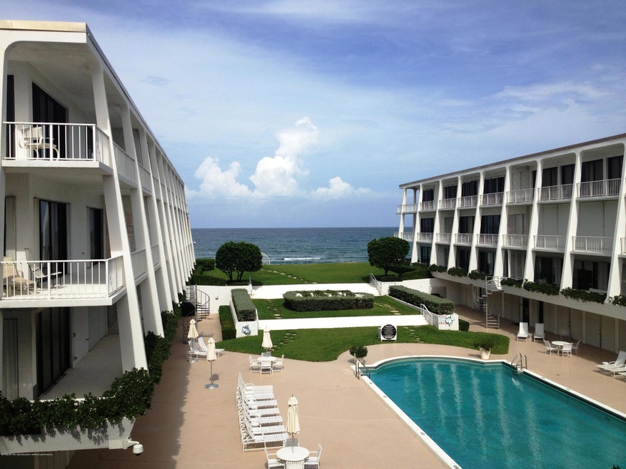 Oceanfront Pool