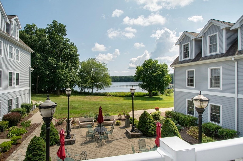 7 Assinippi Ave unit 205, Norwell, MA 02061 - photo 1