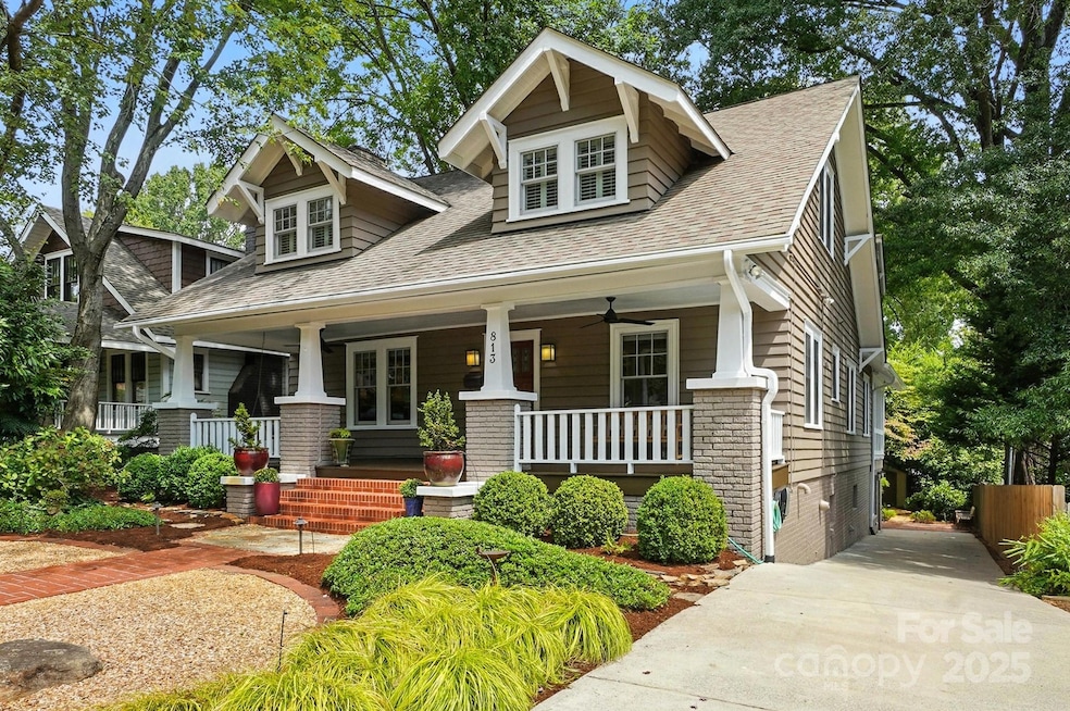 Sold $2,245,000 • Co-Listing Agent