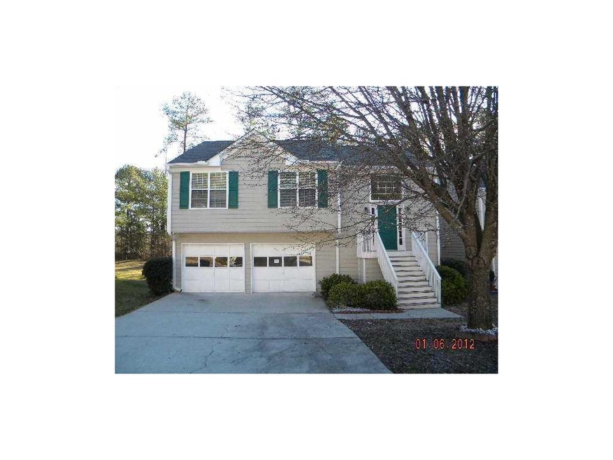 5420 Lakebrooke Run, Stone Mountain, GA 30087 - photo 1