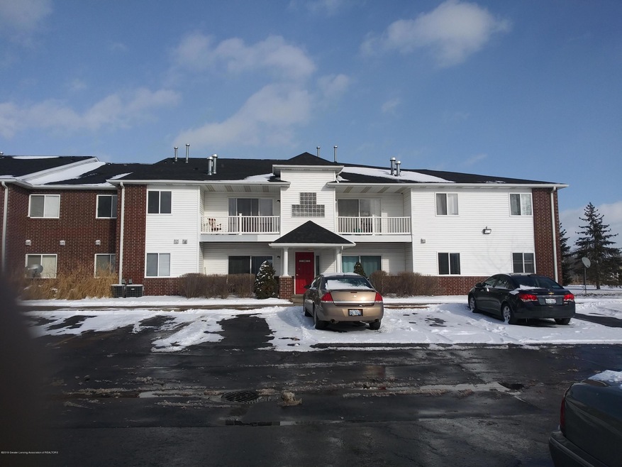 (1) Front of Condo 112 Carom Circle