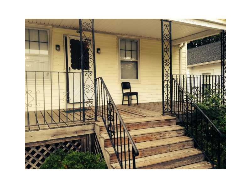 40 Winrooth Ave, Providence, RI 02908 - photo 1