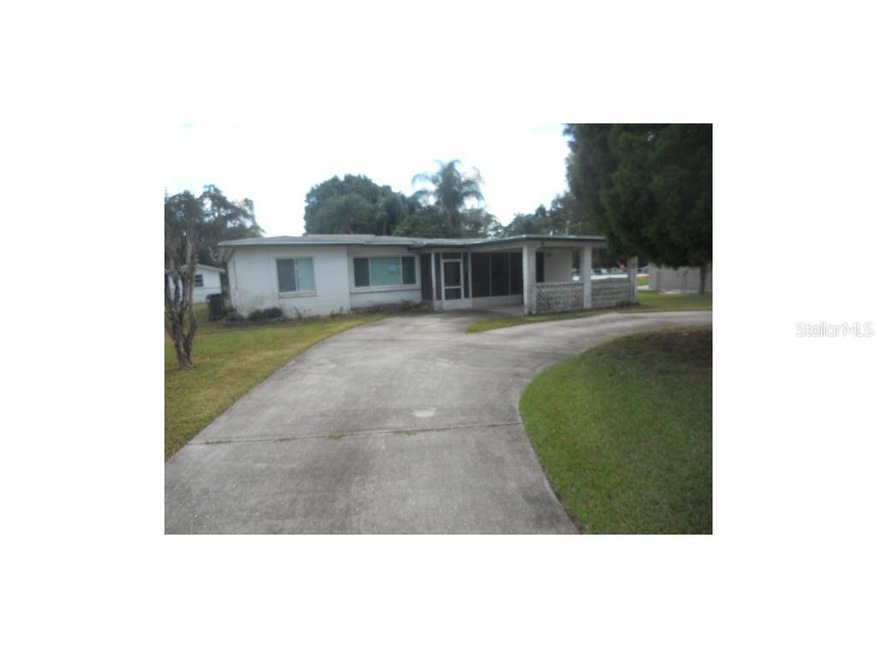 112 Lake Huntley Dr, Lake Placid, FL 33852 - photo 1