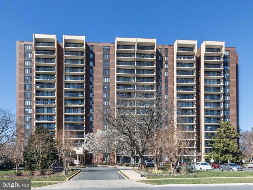 Chelsea Towers unit 911, Bethesda, MD 20817 - photo 1