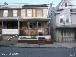 165 Penn St, Tamaqua, PA 18252 - photo 1