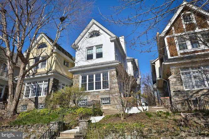 Sold $565,000