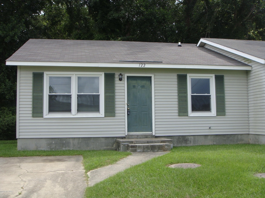 122 Stallion Dr, Jacksonville, NC 28540 - photo 1