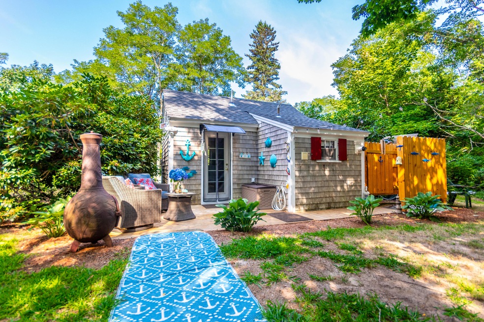 Adorable studio cottage