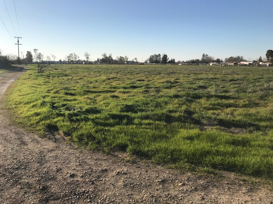 23750 N Graham Rd, Acampo, CA 95220 - photo 1