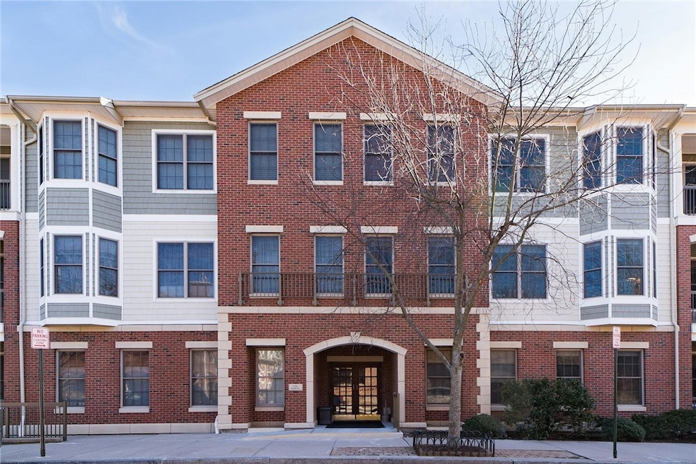 East Side Commons unit 105N, Providence, RI 02906 - photo 1