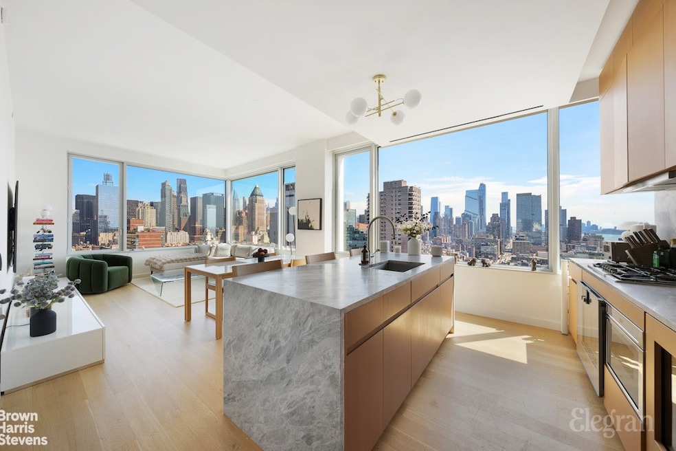 611 W 56th St unit 25 A, New York, NY 10019 - photo 1