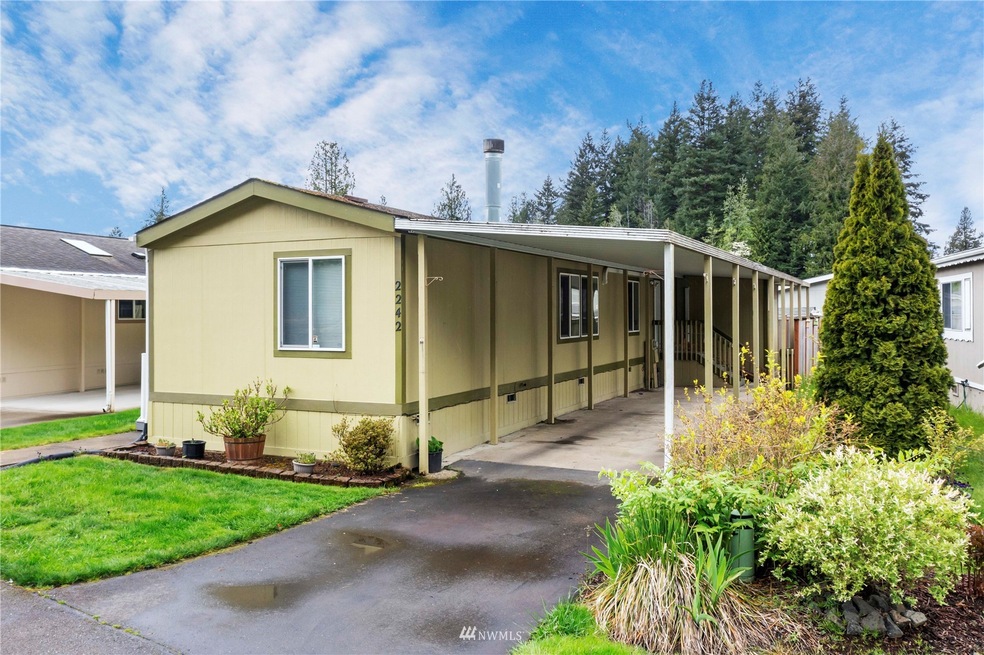 2242 Anadoll Ave, Enumclaw, WA 98022 - photo 1