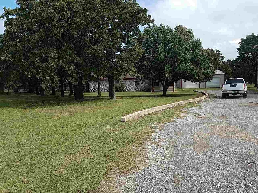 7290 S Clear Creek Rd, Bray, OK 73055 - photo 1