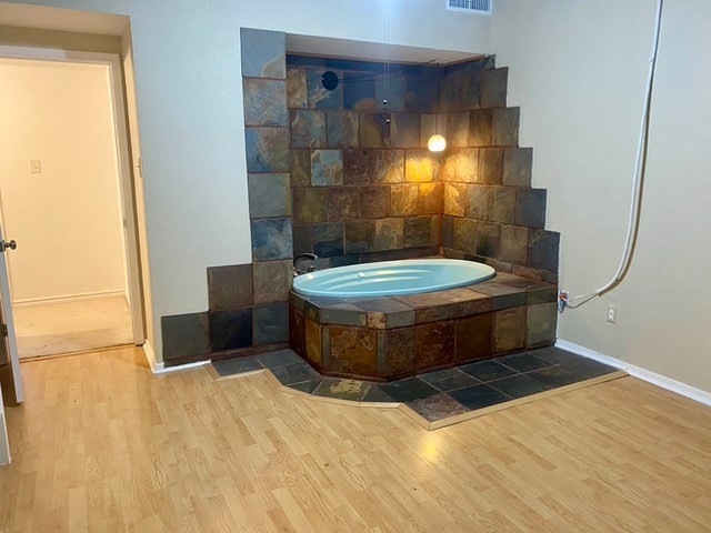 805 Paisley Dr unit 13, Spicewood, TX 78669 - photo 1