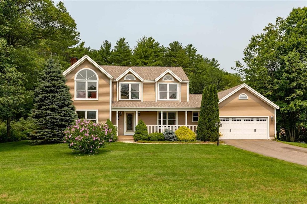 10 Mastin Dr, Newmarket, NH 03857 - photo 1