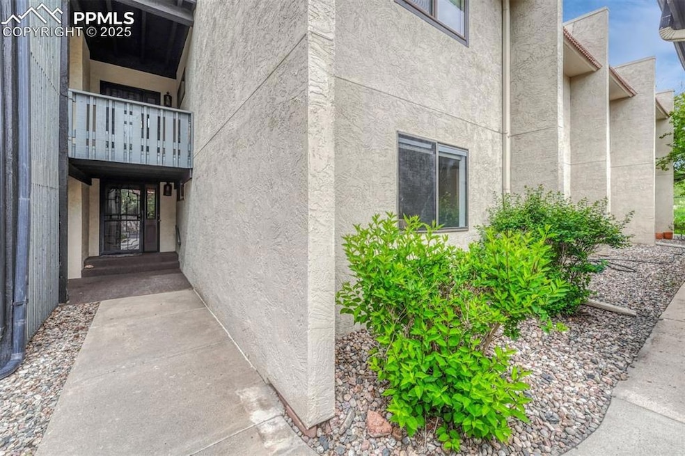 Ground level living!
