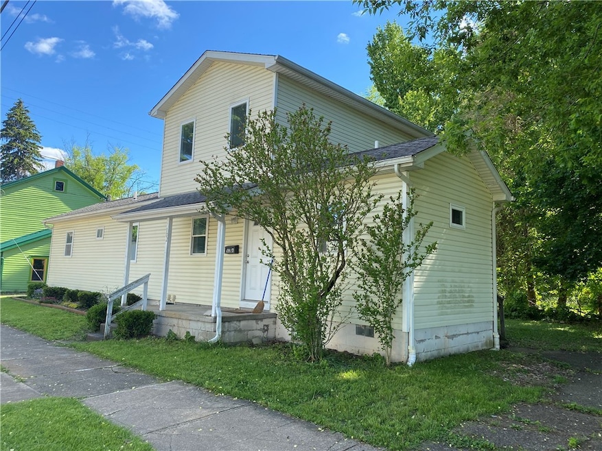 102 Ontario St, Edinboro, PA 16412 - photo 1