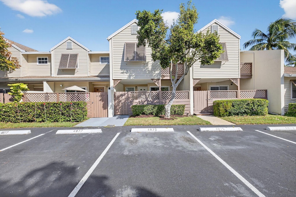 4875 N Hemingway Cir, Margate, FL 33063 - photo 1