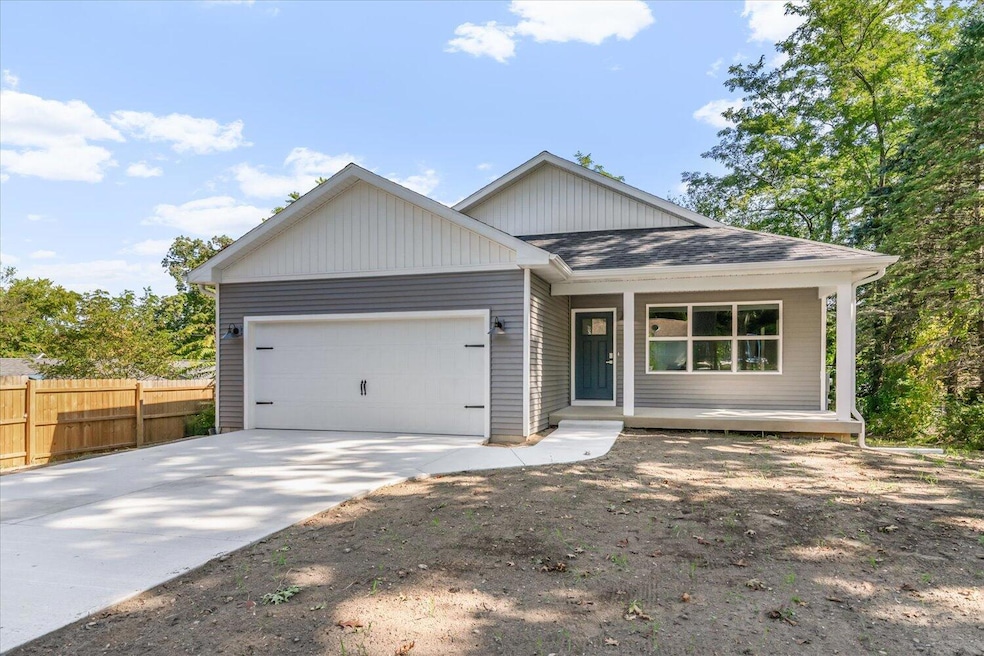 57723 Ryan St, Mattawan, MI 49071 - photo 1