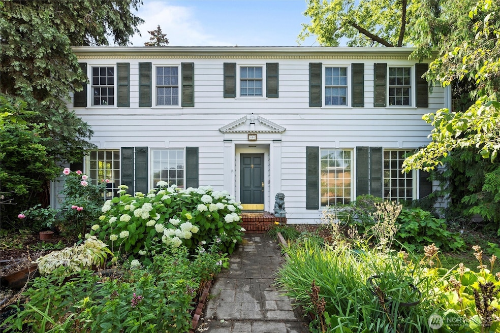 For Sale $850,000 • Co-Listing Agent