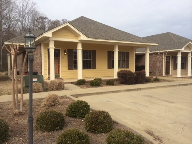 111 Cypress Glenn, Oxford, MS 38655 - photo 1