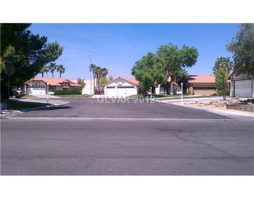 Property Photo. CUL DE SAQ