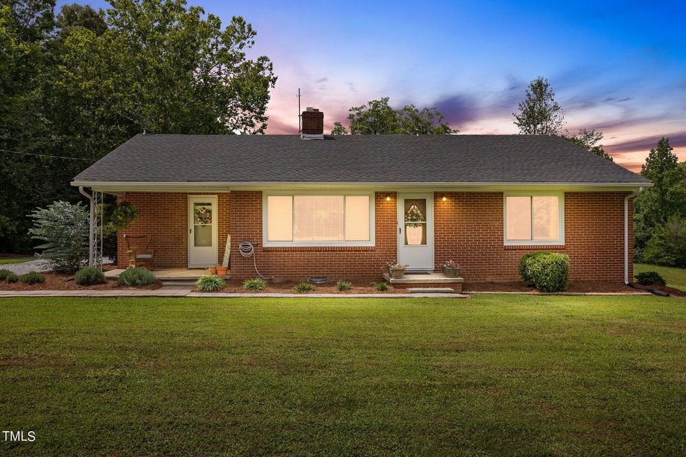 1102 Elon Ossipee Rd-100