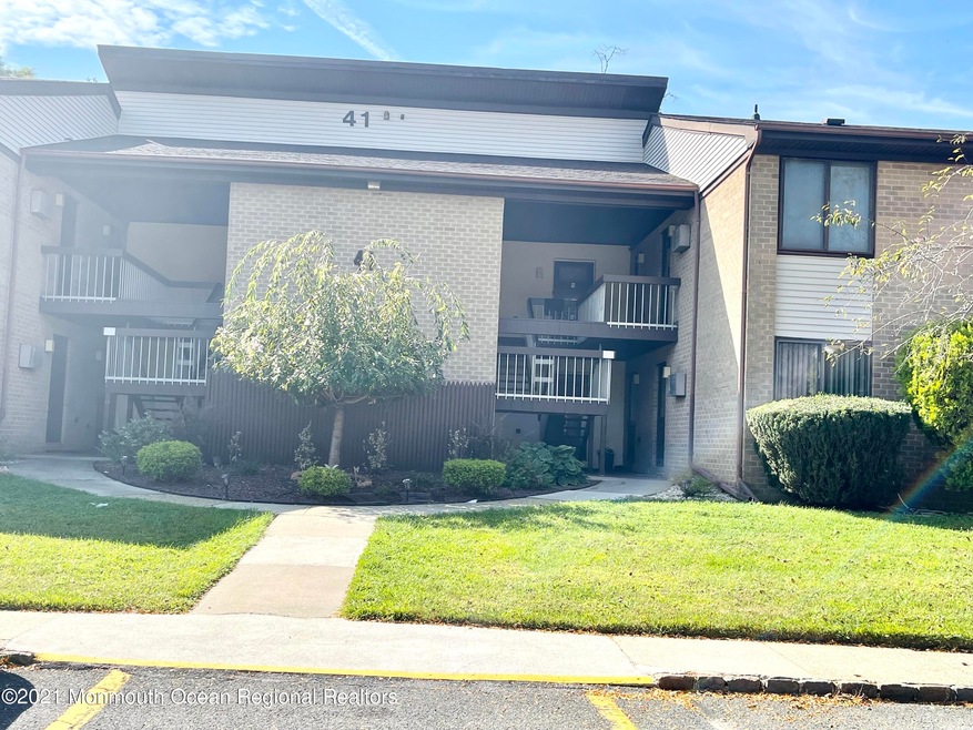 41 Meadow Green Cir unit H, Manalapan, NJ 07726 - photo 1