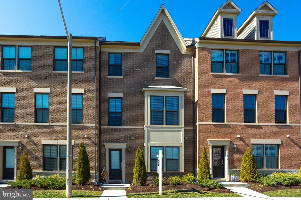 3718 Powell Ln, Falls Church, VA 22041 - photo 1