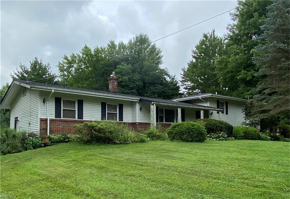 558 Crackel Rd, Aurora, OH 44202 - photo 1