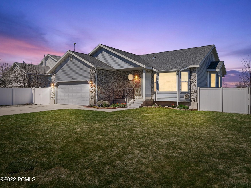 4854_W_Aerie_Hill_Dr%2c_West_