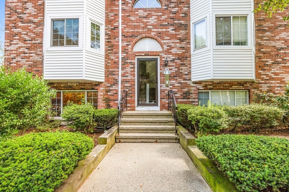 121 Tall Oaks Dr unit T, South Weymouth, MA 02190 - photo 1