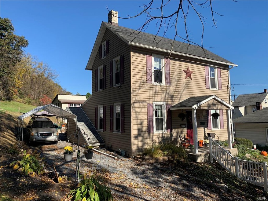 5313 Leisenring St, Whitehall, PA 18052 - photo 1