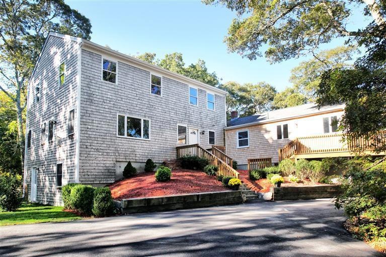 51 N Falmouth Hwy, North Falmouth, MA 02556 - photo 1