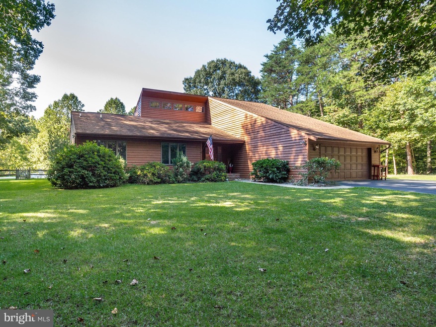 570 Chippingwood Dr, Port Republic, MD 20676 - photo 1