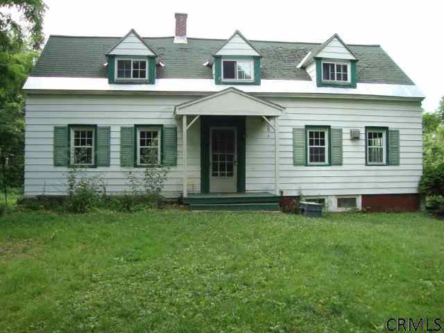 892 Charlton Rd, Schenectady, NY 12302 - photo 1