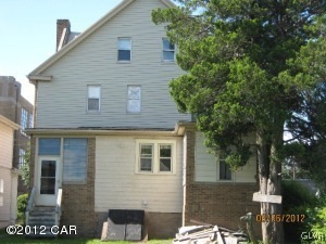 214 W Green St, West Hazleton, PA 18202 - photo 1