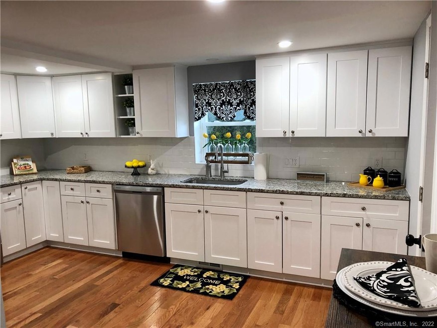 Large Kitchen