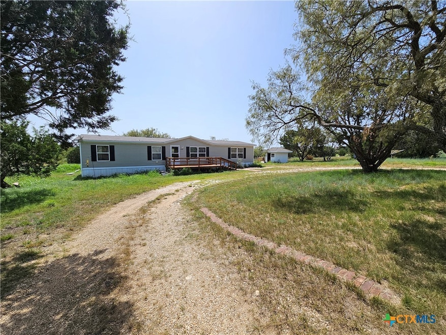 Front of home from end of circle drive
