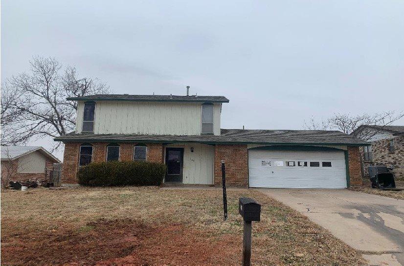 149 Ridgecrest Dr, Duncan, OK 73533 - photo 1