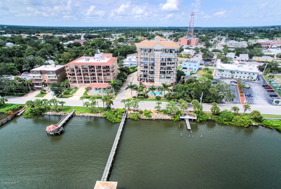 61_21Riverside-10-2_mls