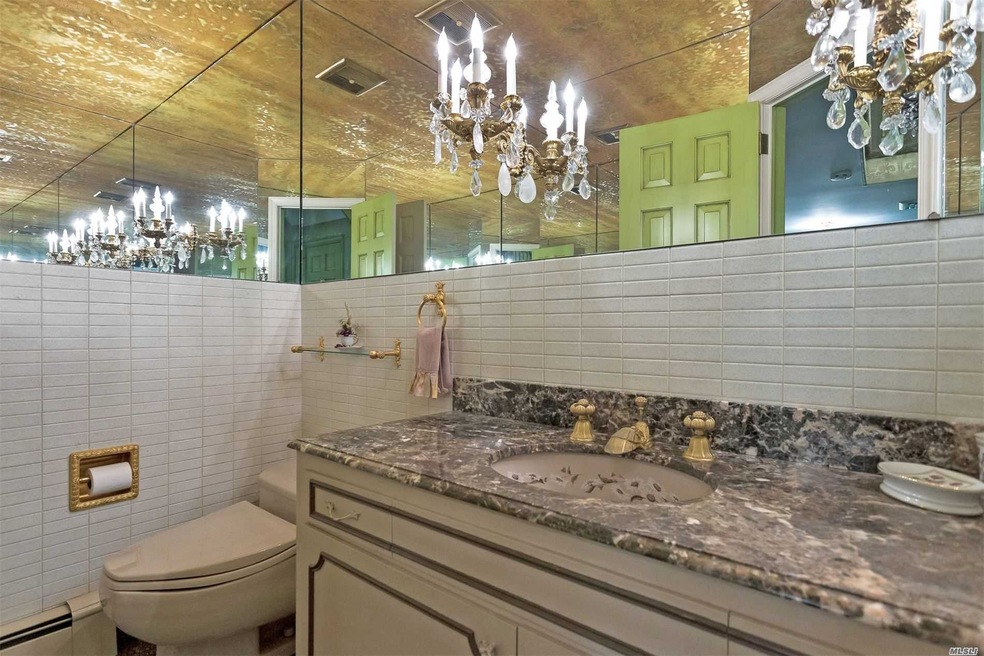 32 Colony Ln, Manhasset, NY 11030 - photo 1