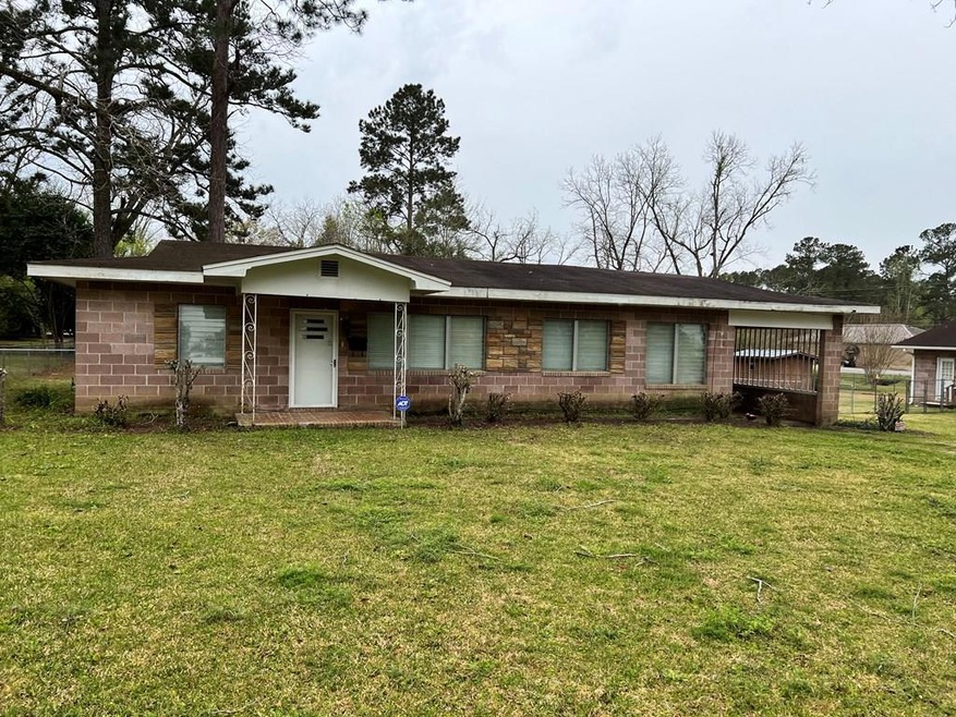 510 8th Ave SE, Cairo, GA 39828 - photo 1