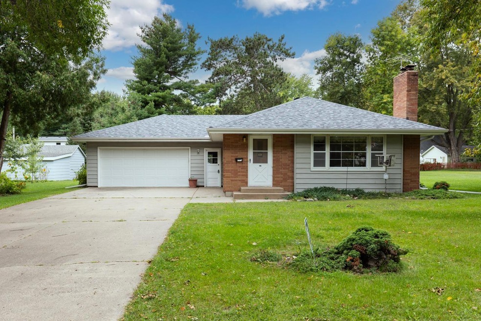 Sold $250,000 • Co-Listing Agent