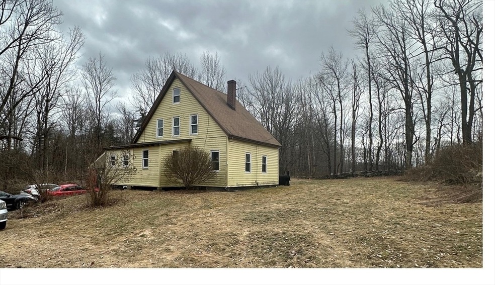 156 Brooks Village Rd, Templeton, MA 01468 - photo 1