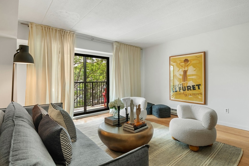 Amory House unit 403, Brookline, MA 02446 - photo 1