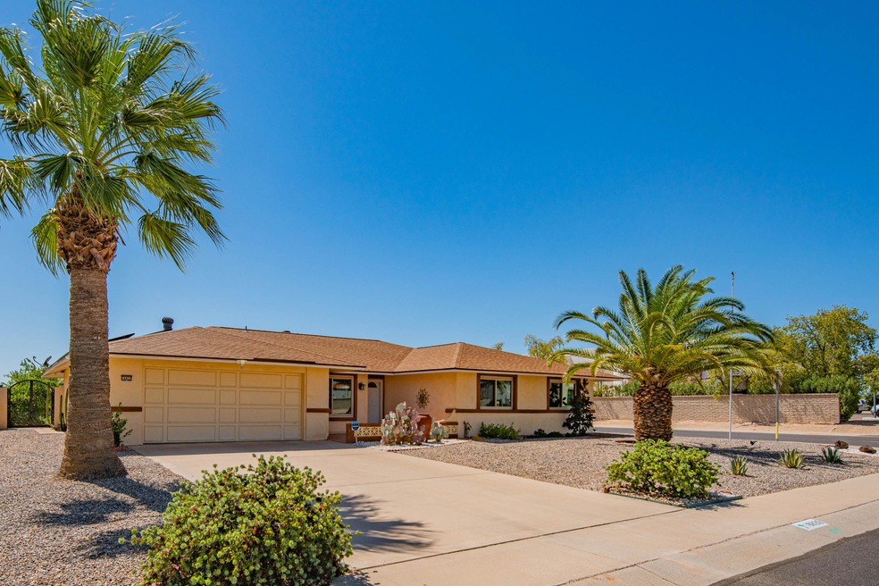 16822 N Burns Dr, Sun City, AZ 85351 - photo 1